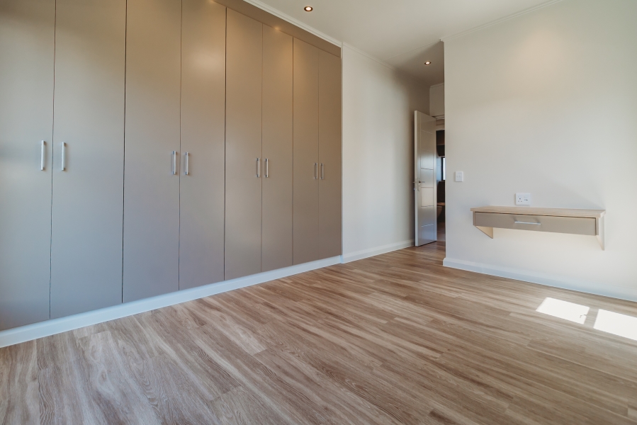 3 Bedroom Property for Sale in Kraaibosch Western Cape